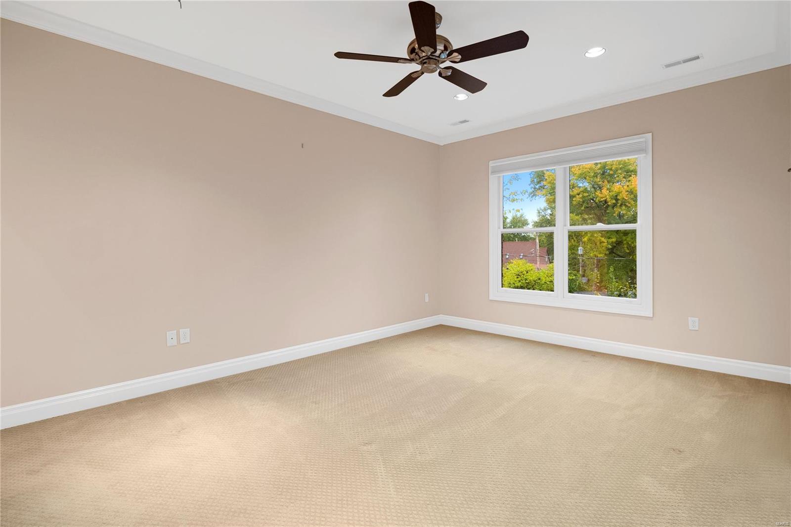 Clayton Lane - Residential