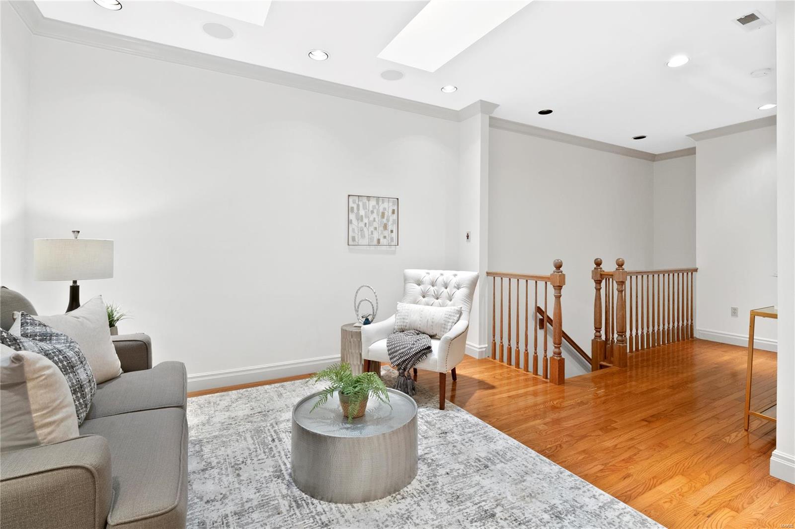 Clayton Lane - Residential