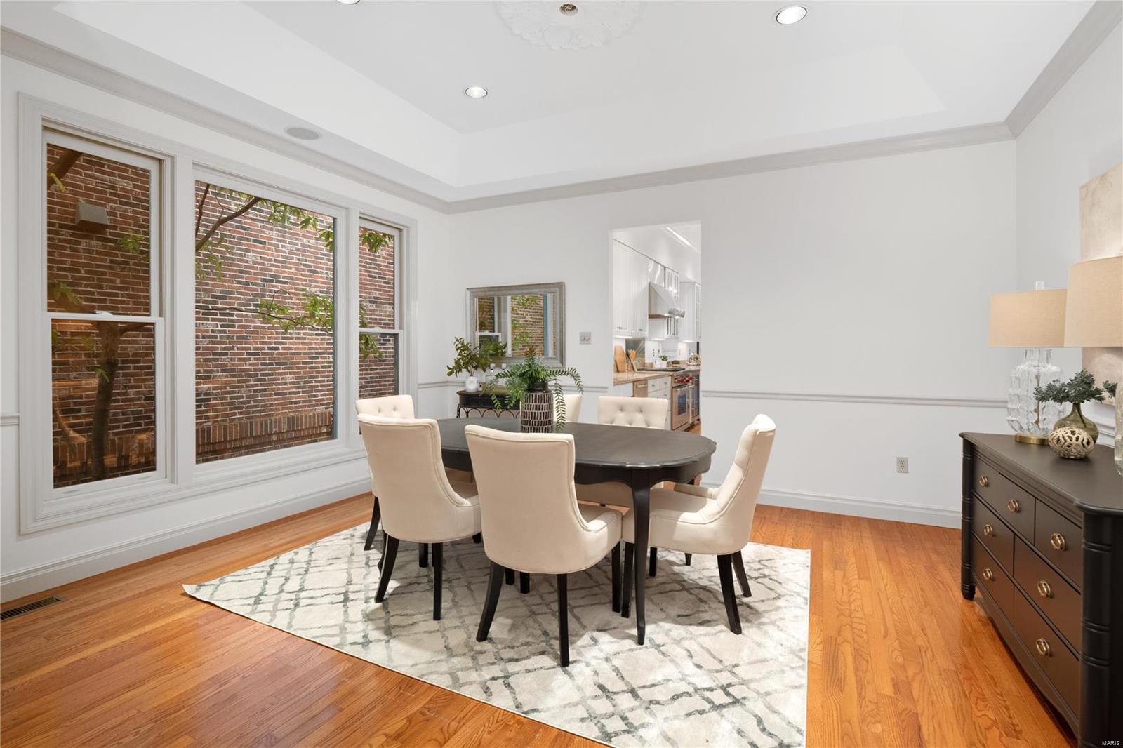 Clayton Lane - Residential