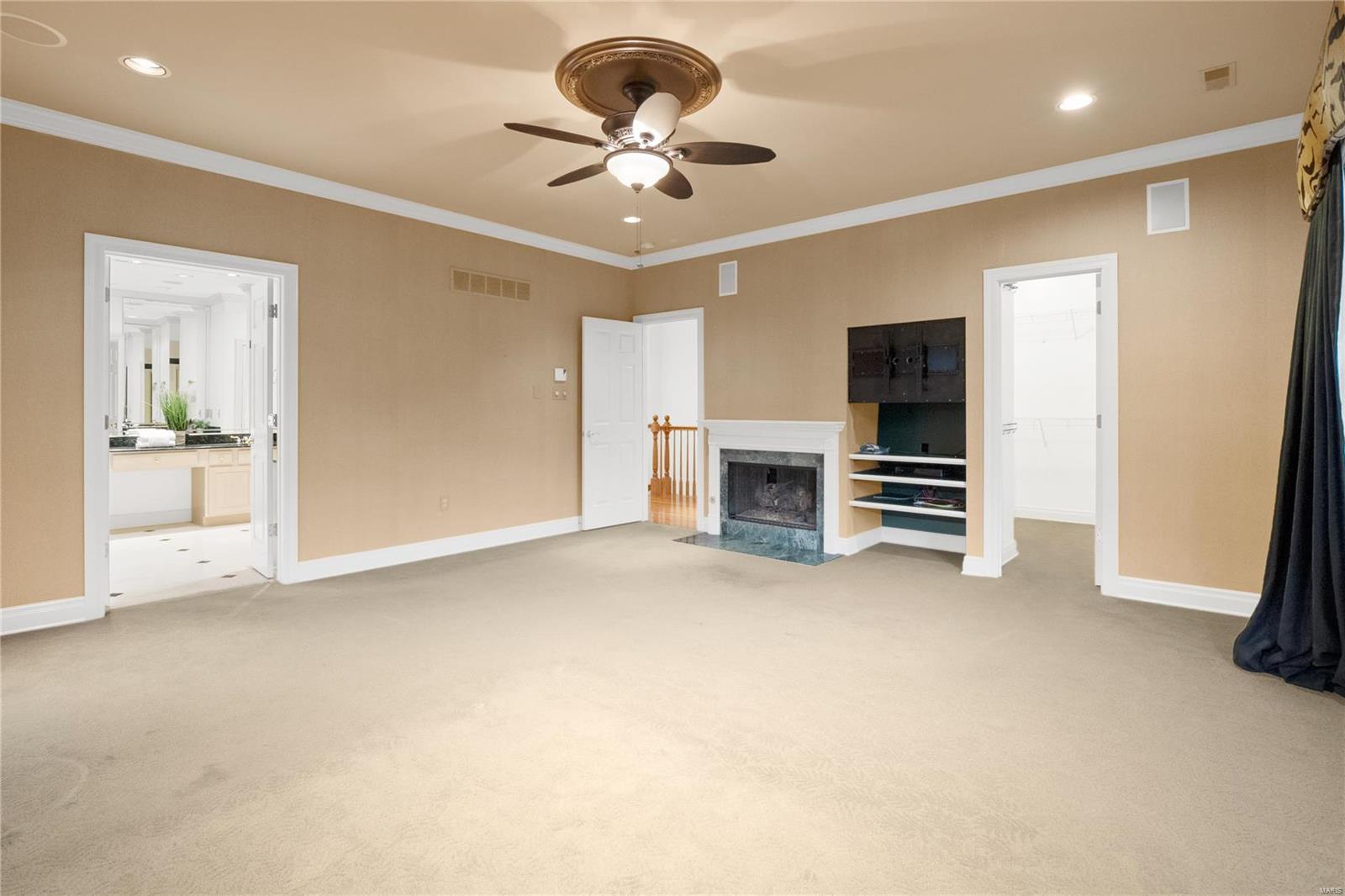 Clayton Lane - Residential