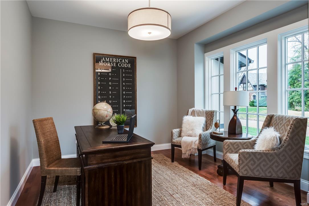 Stoneleigh Towers - Residential