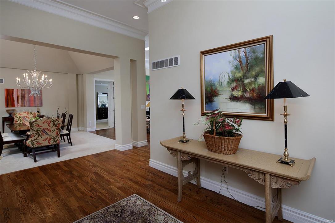 The Villas at Meadowbrook - Residential