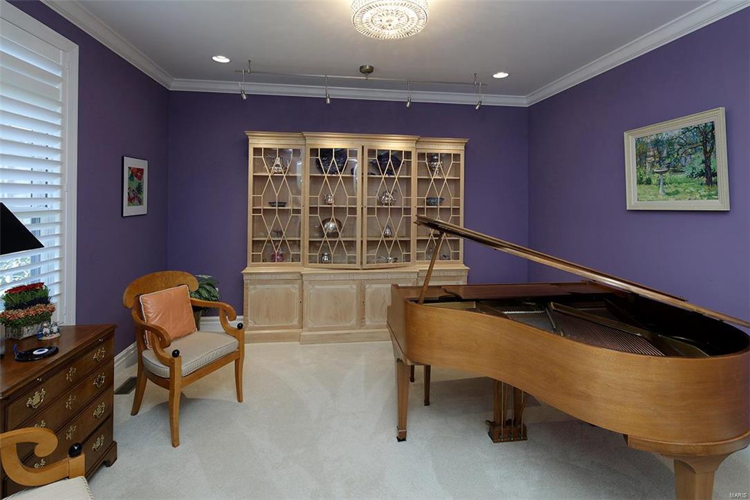 The Villas at Meadowbrook - Residential