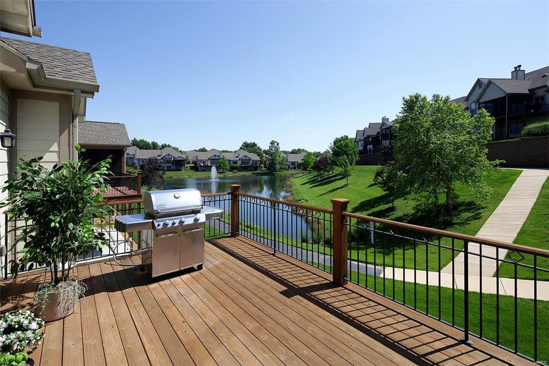 The Villas at Meadowbrook - Residential