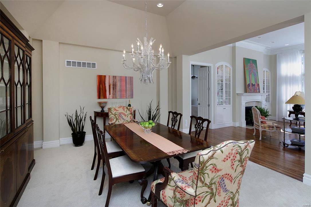 The Villas at Meadowbrook - Residential