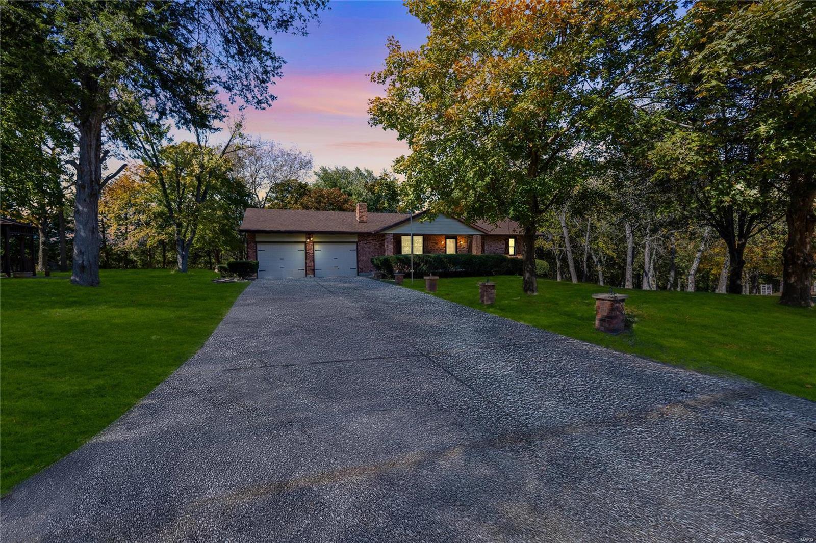 1145 Danby Rd