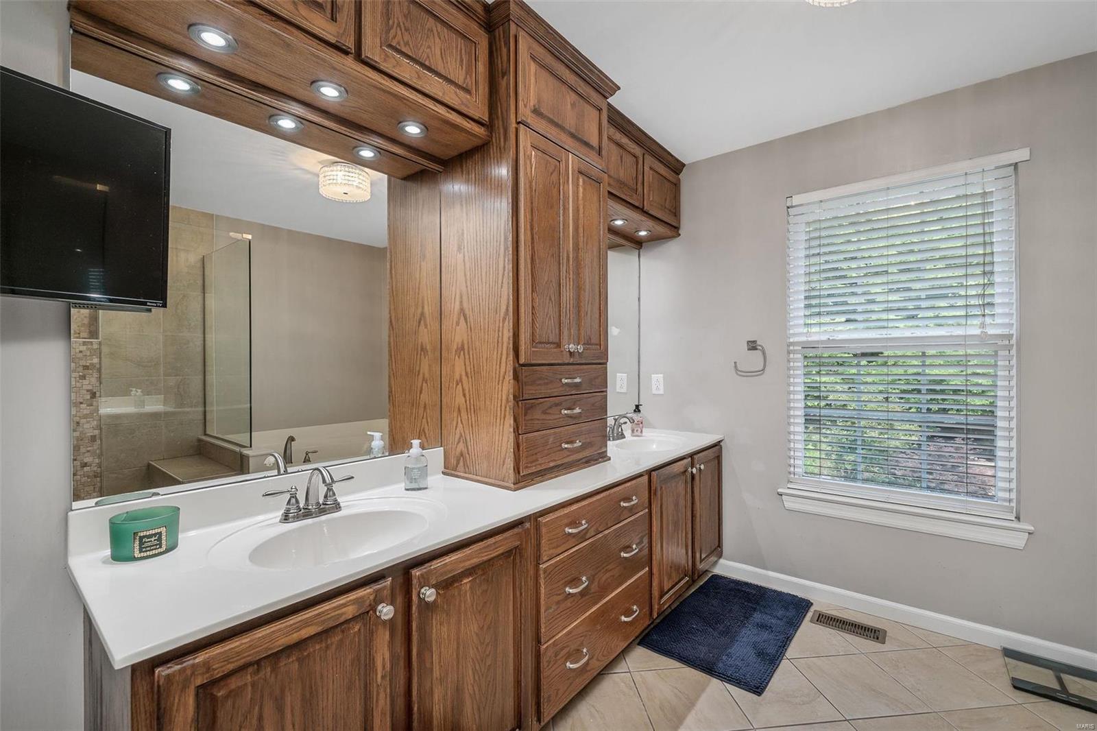 Tapawingo Three - Residential