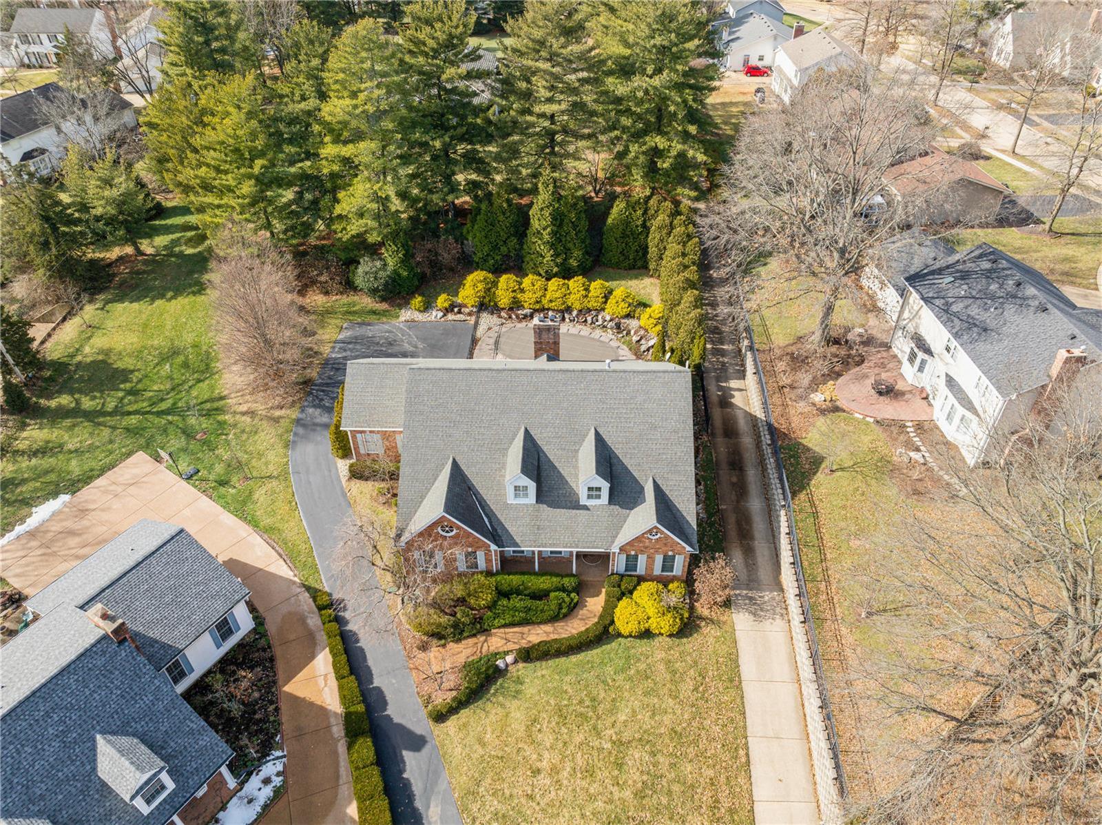 Pinecrest Manor Amd - Residential