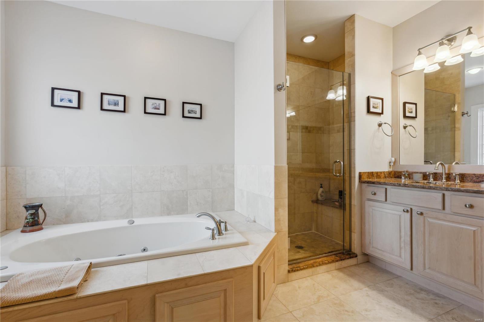 Pinecrest Manor Amd - Residential