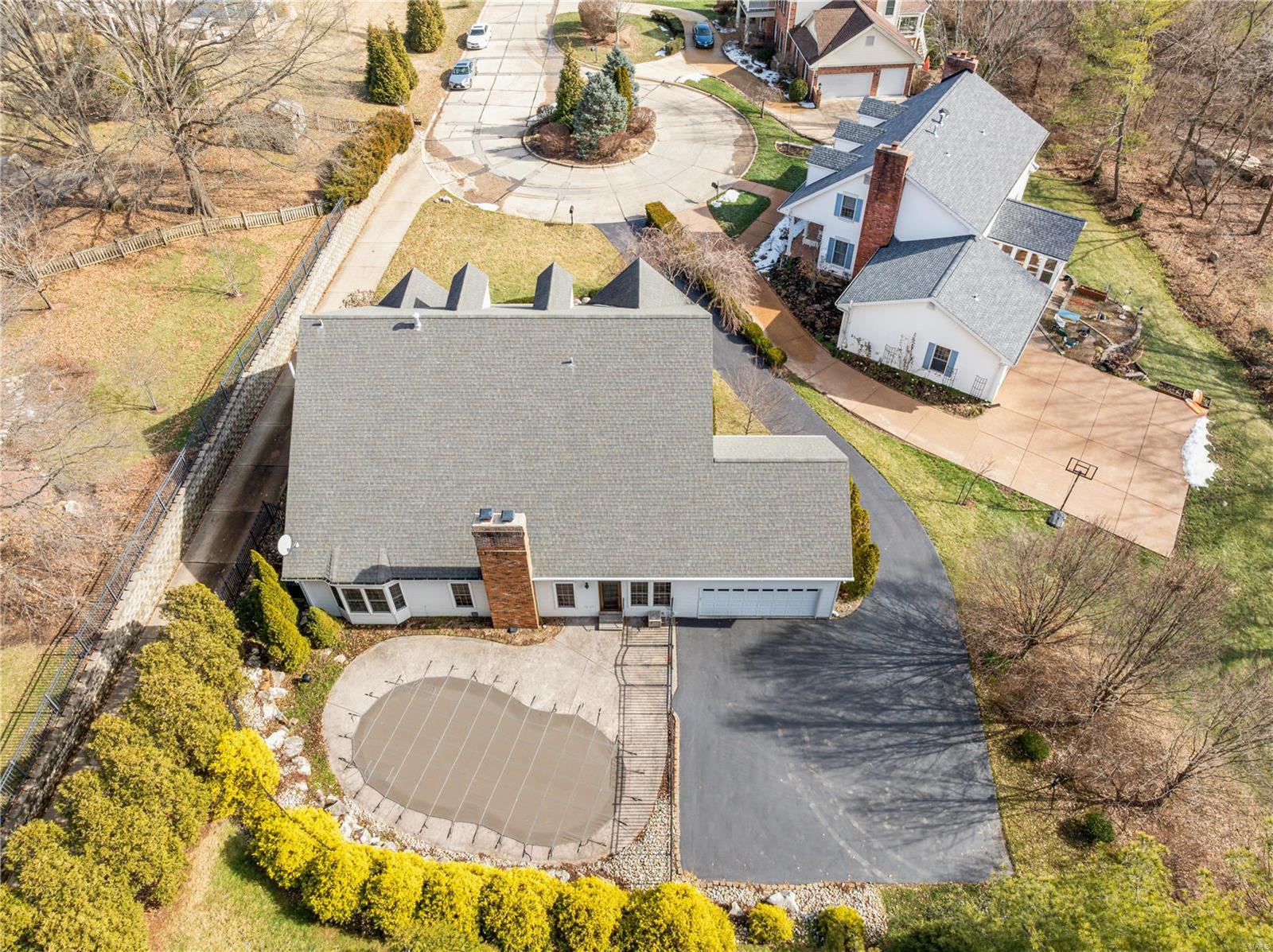 Pinecrest Manor Amd - Residential