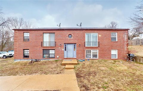 285 Mount Everest Drive Fenton MO 63026