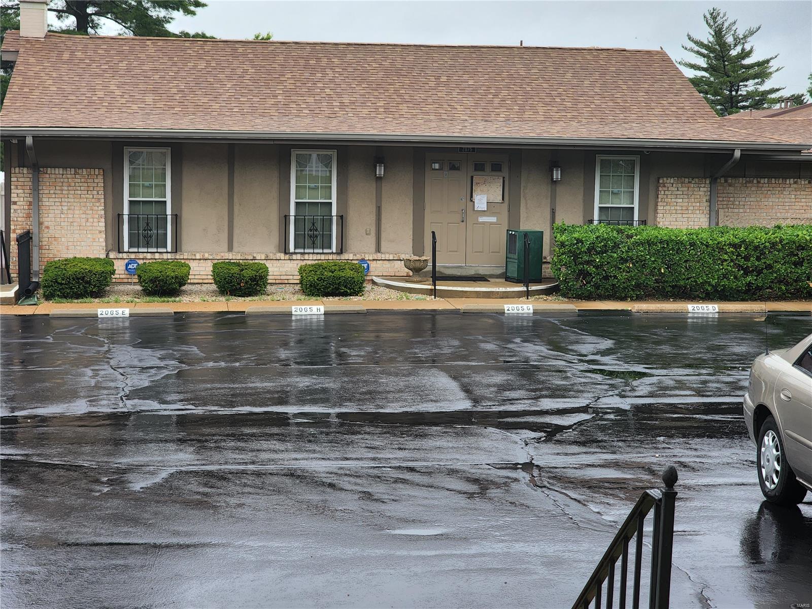 Leisure Village Condo - Residential