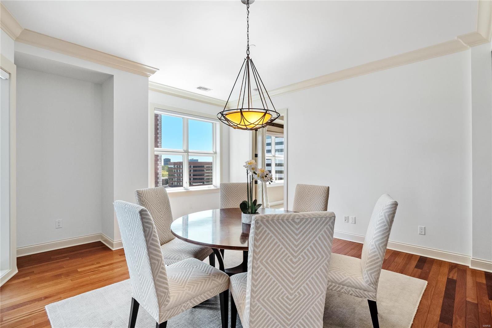 Crescent Condo - Residential