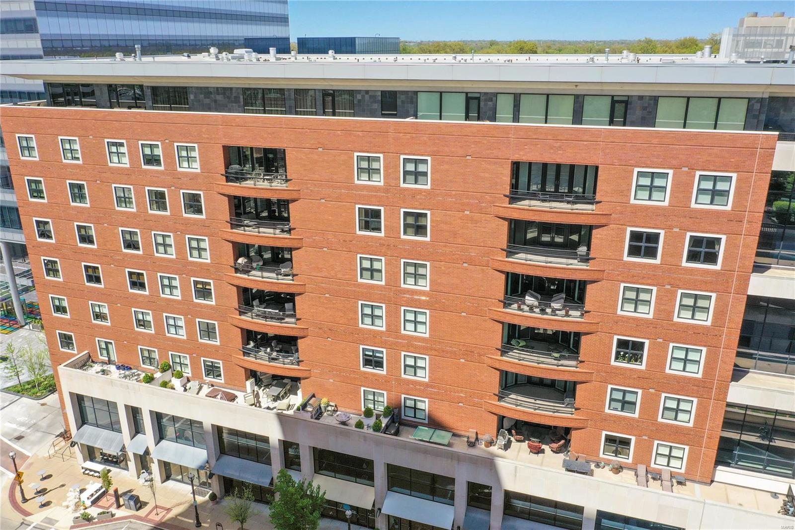 Crescent Condo - Residential