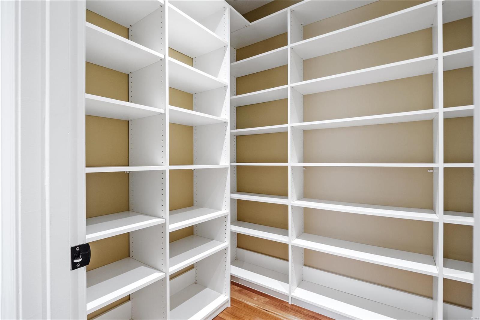 Crescent Condo - Residential