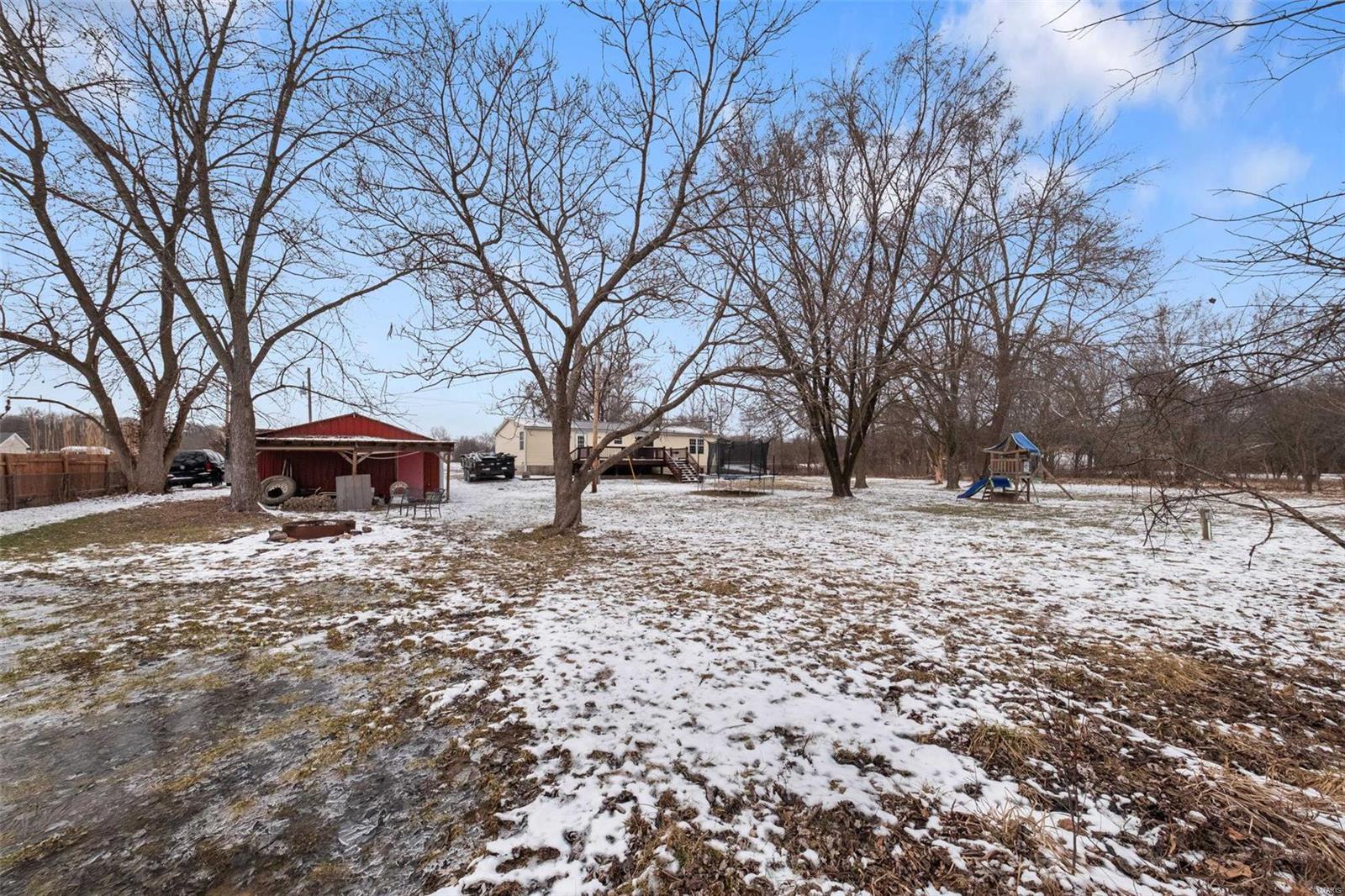 Winfield, Missouri 63389, United States, 3 Bedrooms Bedrooms, ,2 BathroomsBathrooms,Residential,Pending,1393