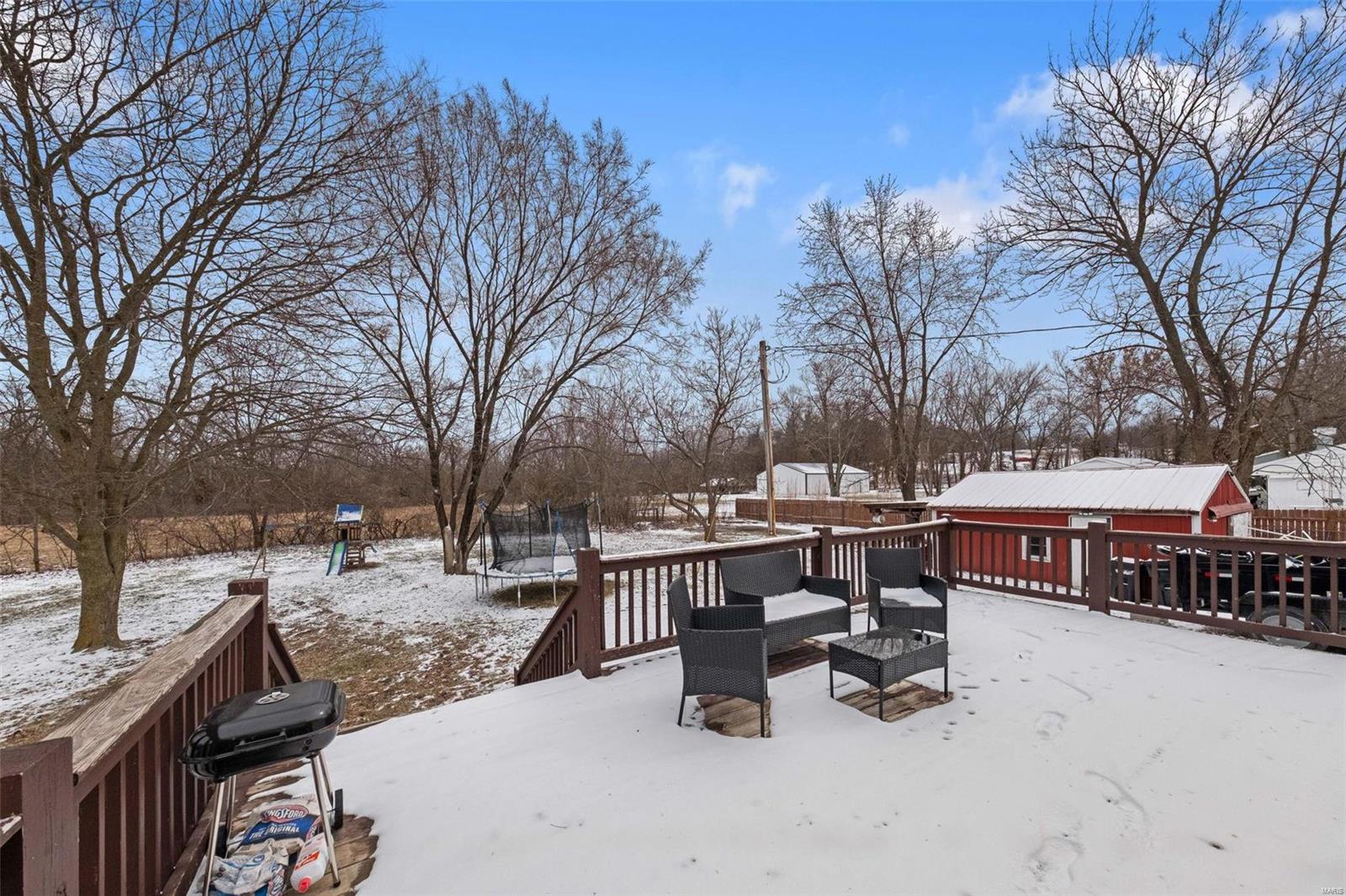 Winfield, Missouri 63389, United States, 3 Bedrooms Bedrooms, ,2 BathroomsBathrooms,Residential,Pending,1393