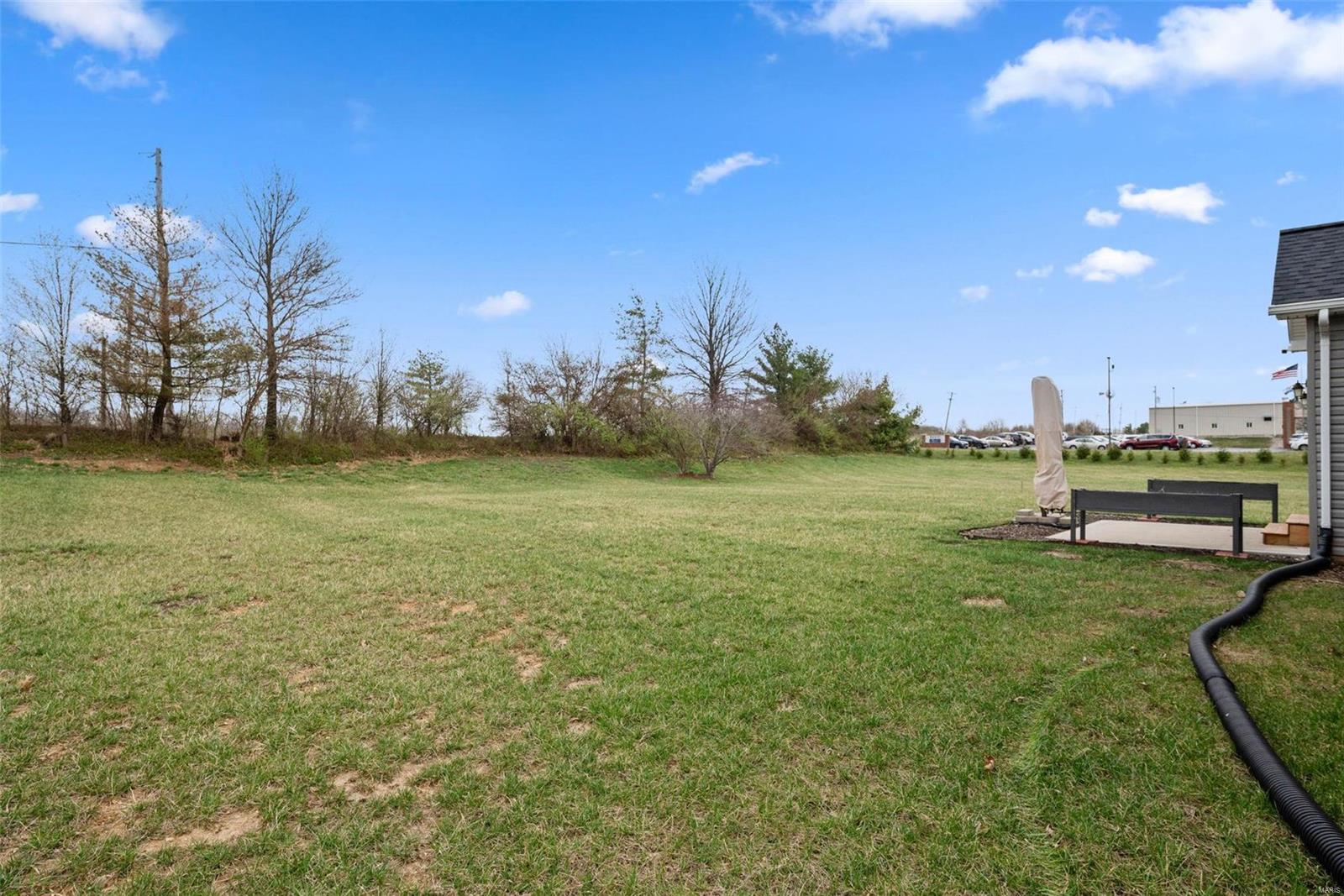 Westhampton Woods 01 - Residential