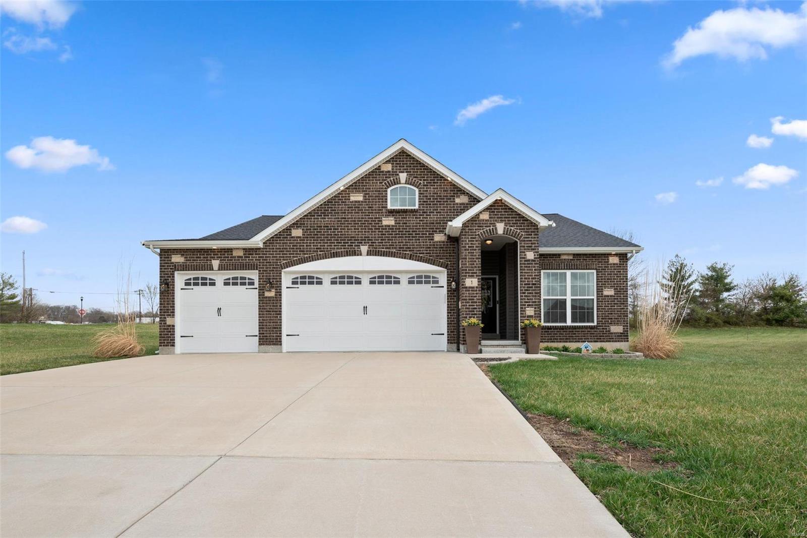 Westhampton Woods 01 - Residential