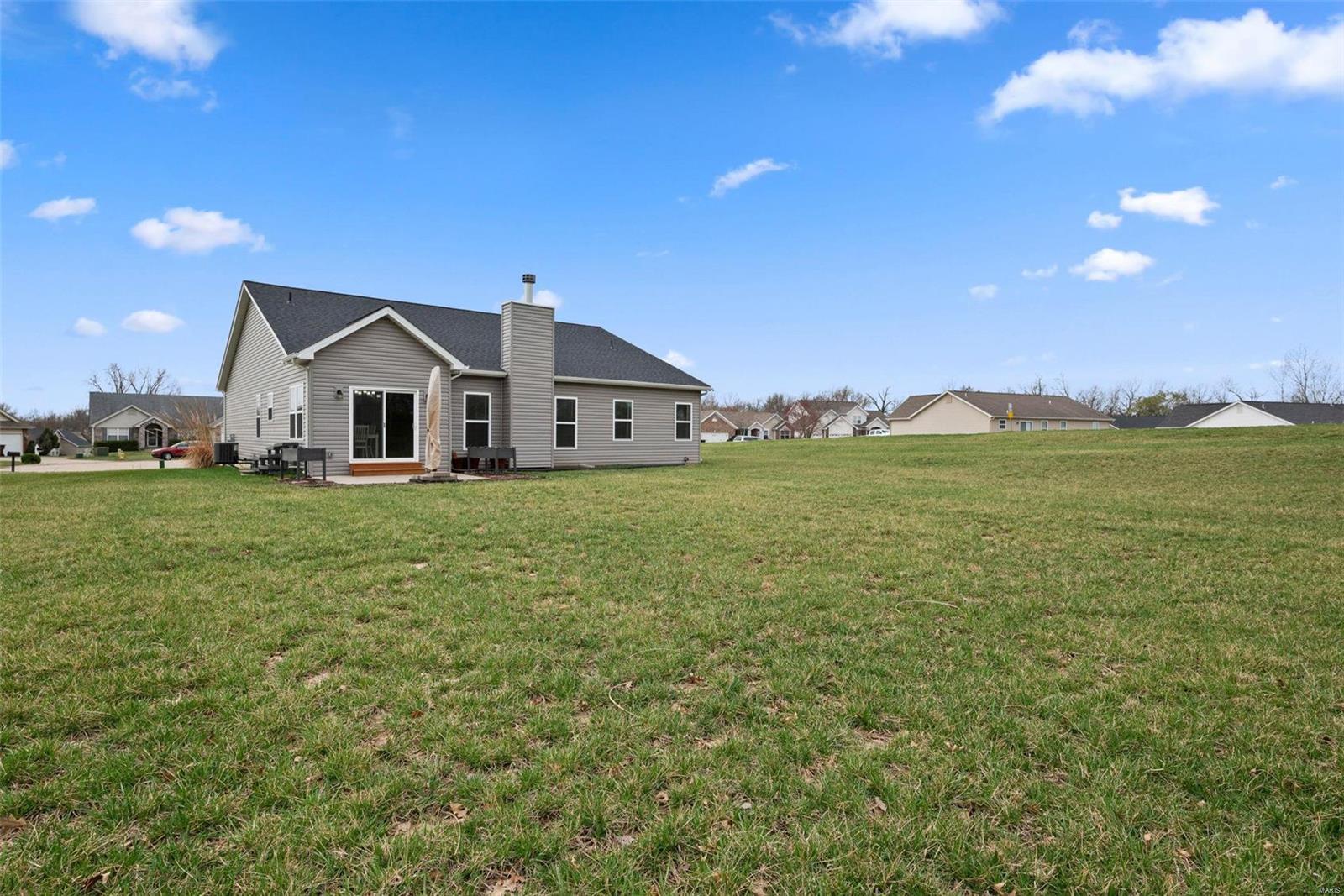 Westhampton Woods 01 - Residential