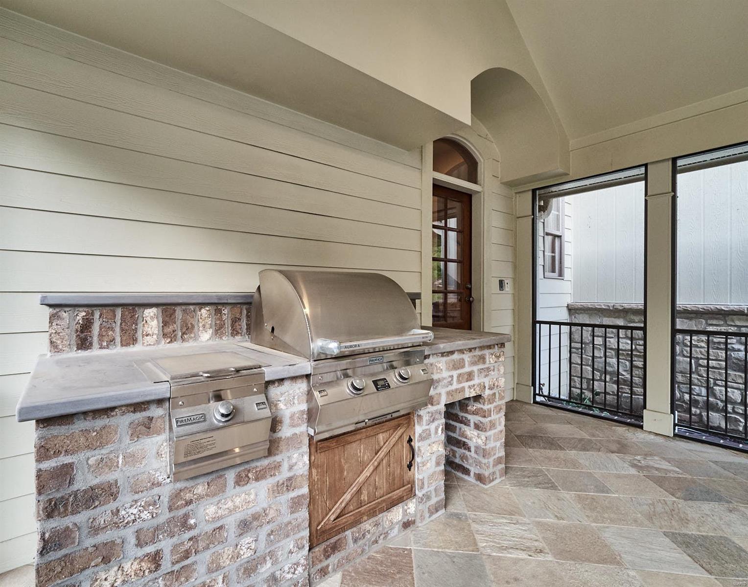 Madisons Place Two - Residential