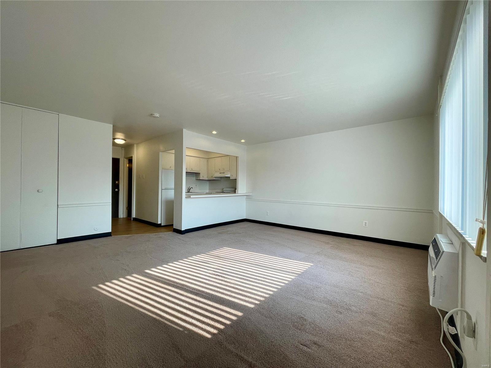 Lindell Add 02 - Residential Income