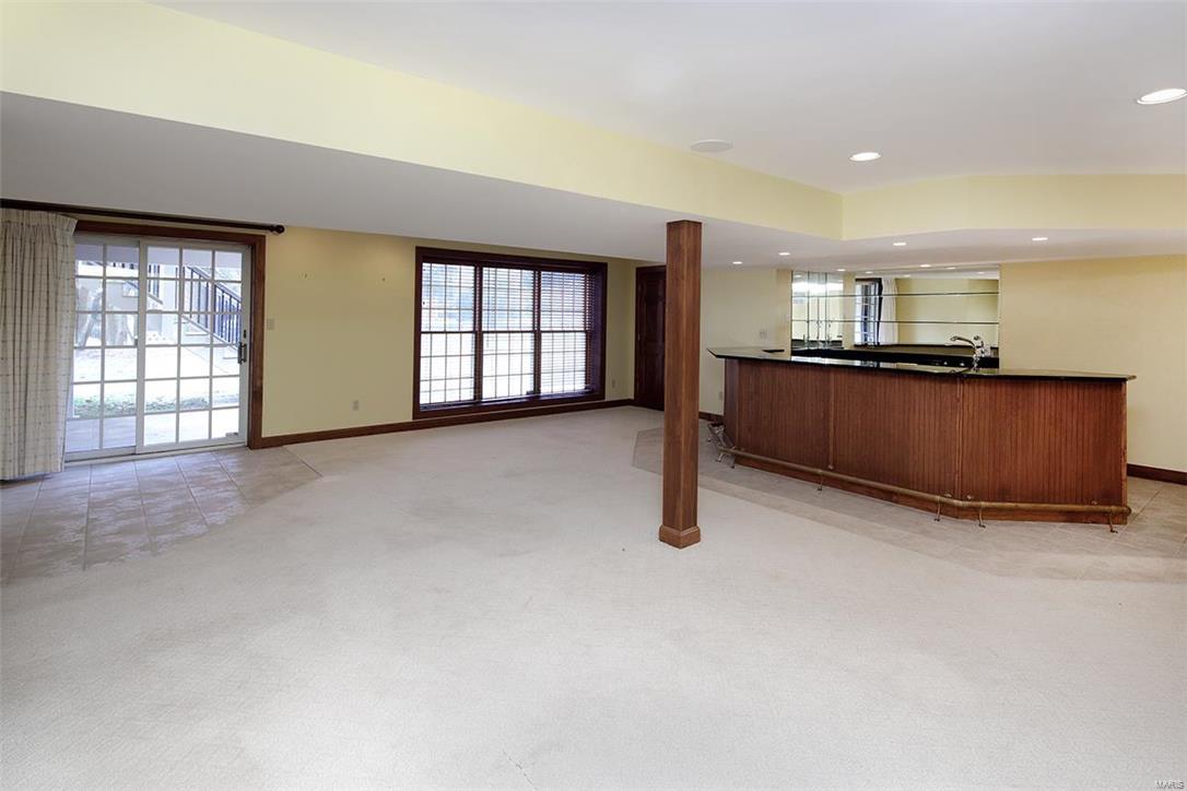 Frontenac Place - Residential