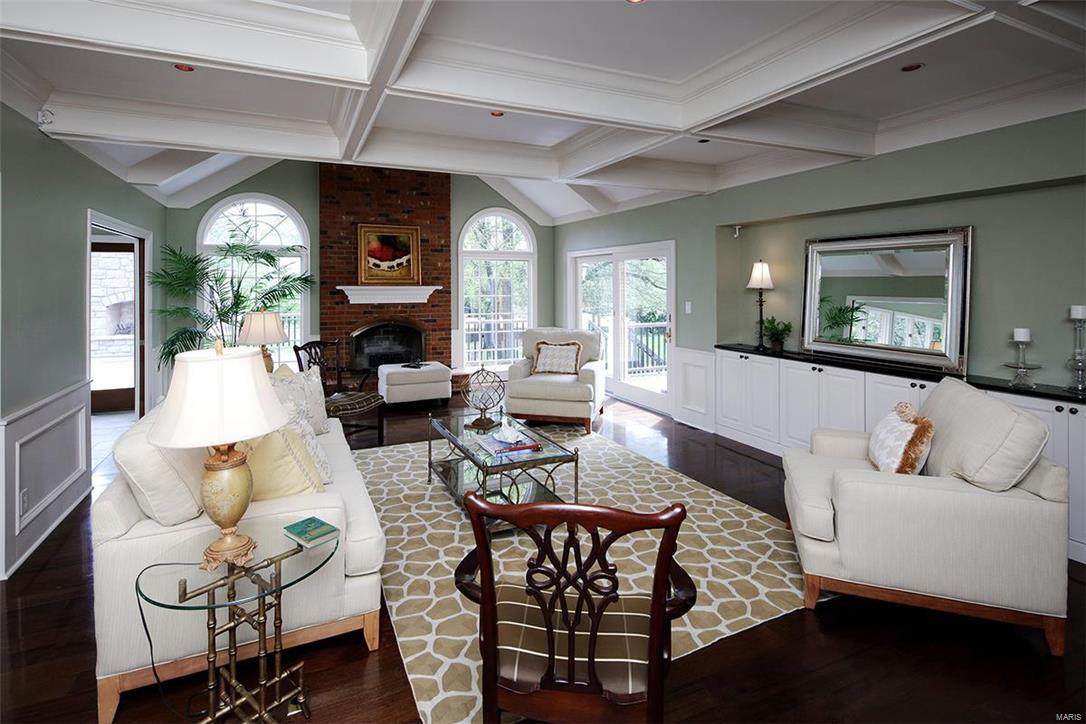 Frontenac Place - Residential