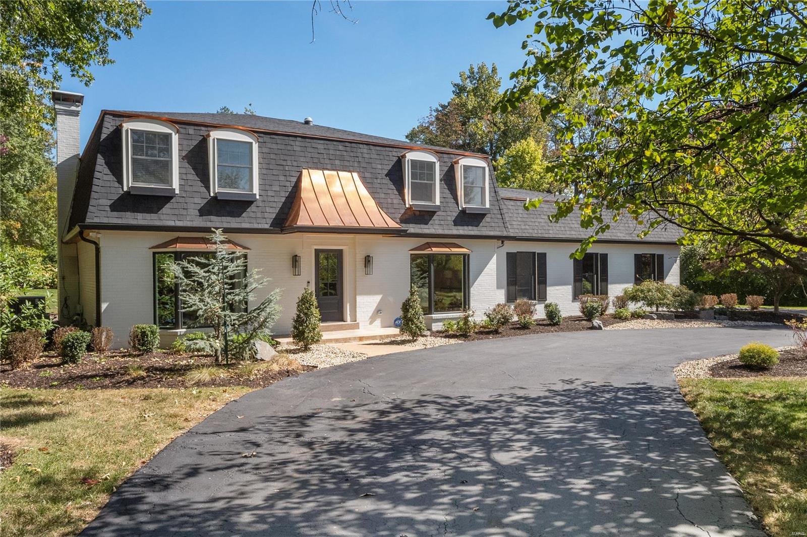 Windmoor Place South - Residential