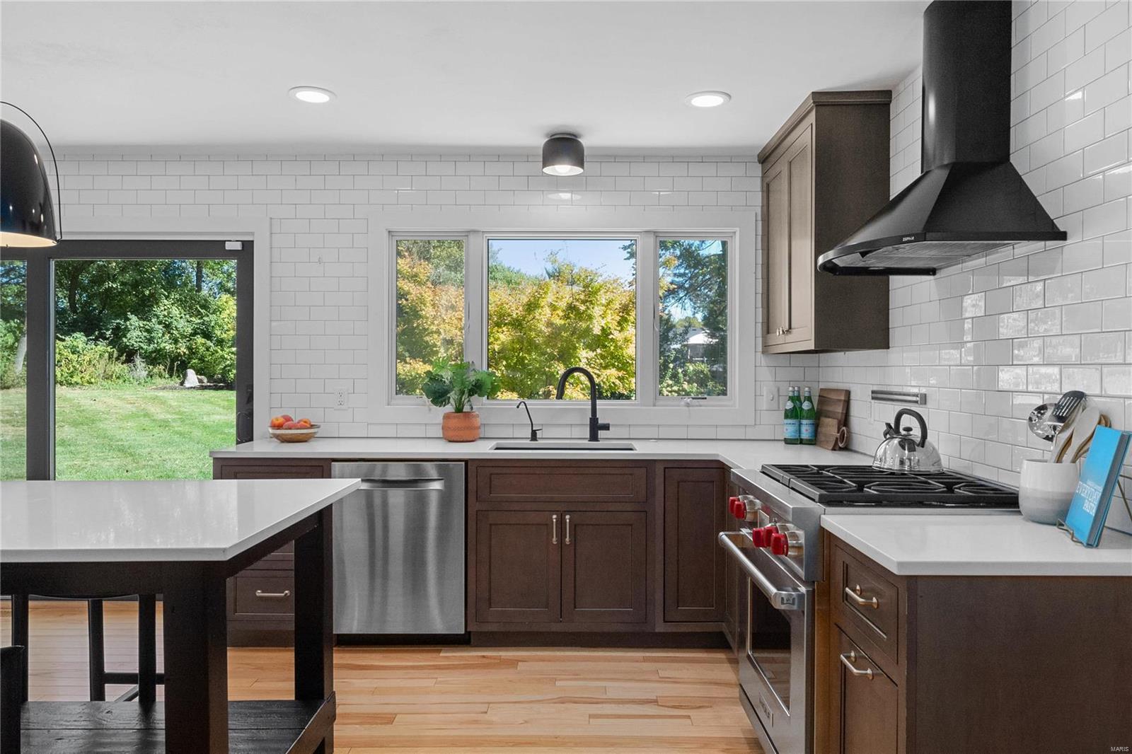 Windmoor Place South - Residential