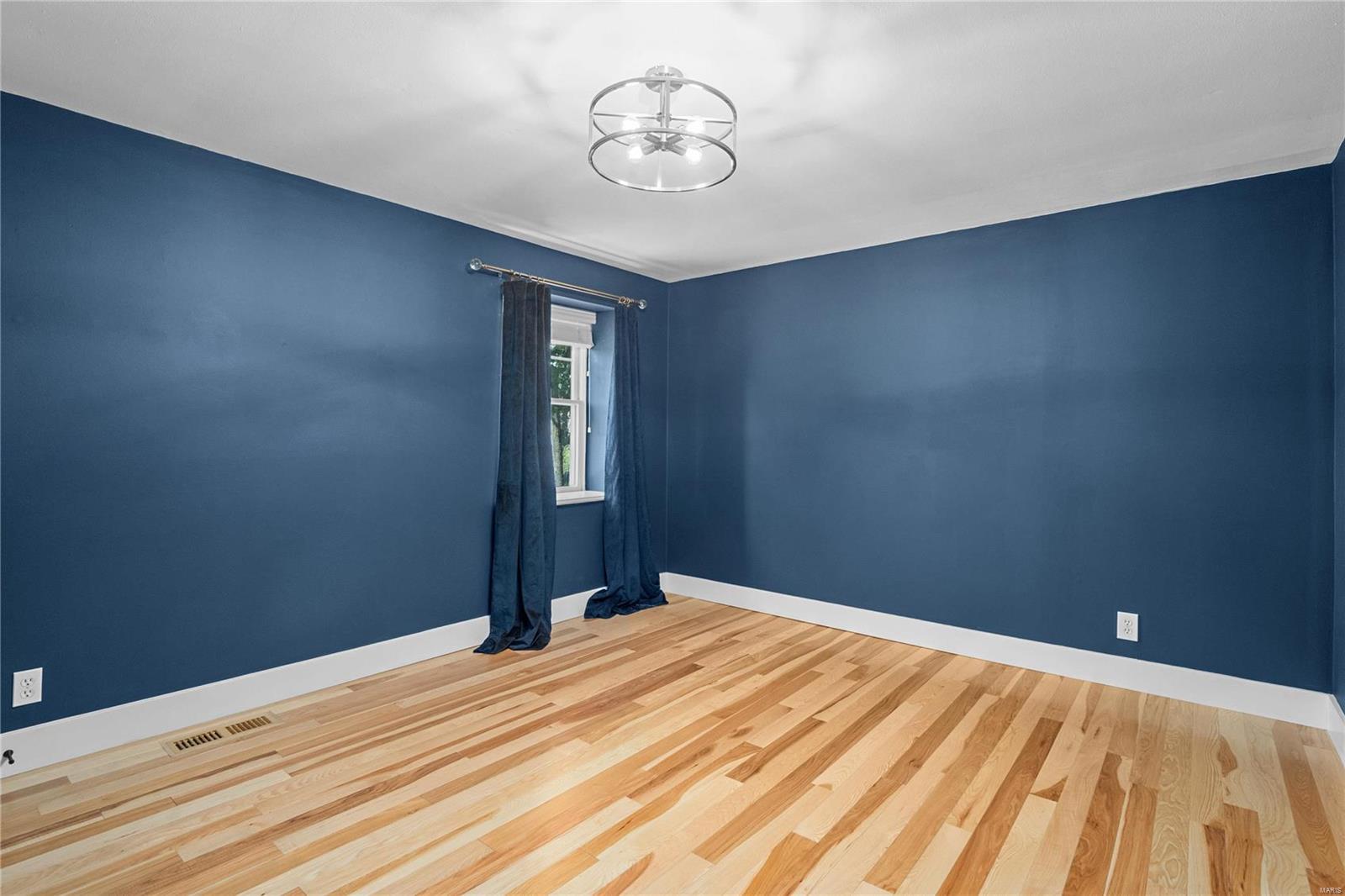 Windmoor Place South - Residential