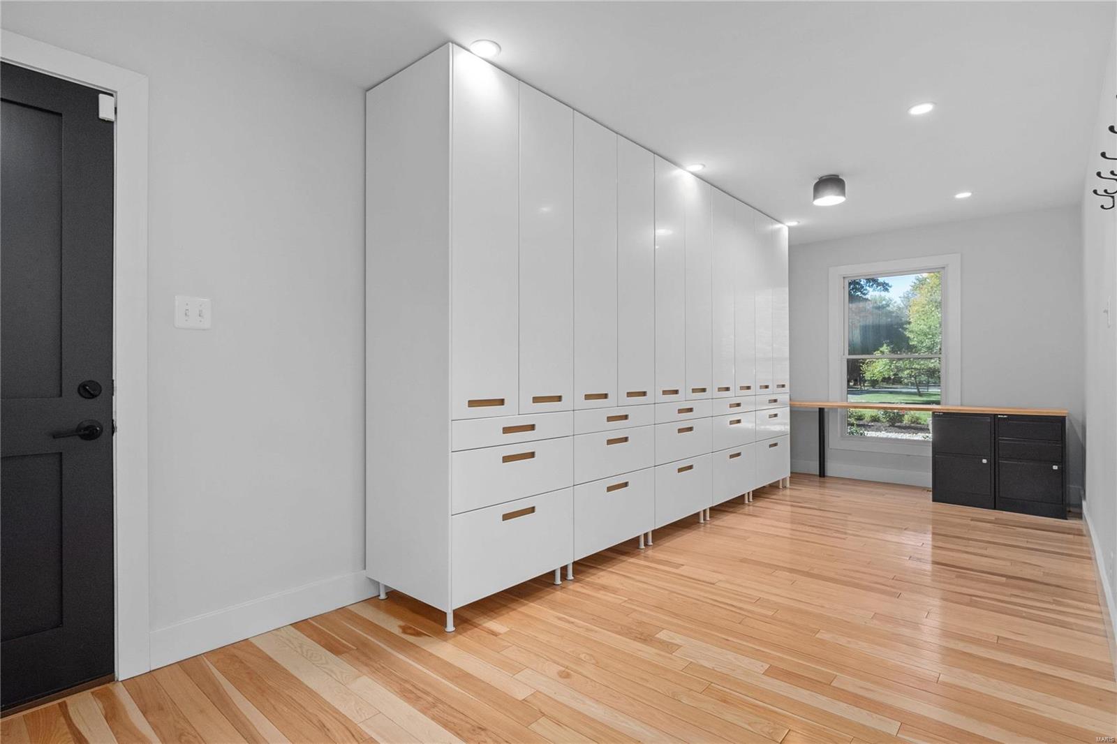 Windmoor Place South - Residential