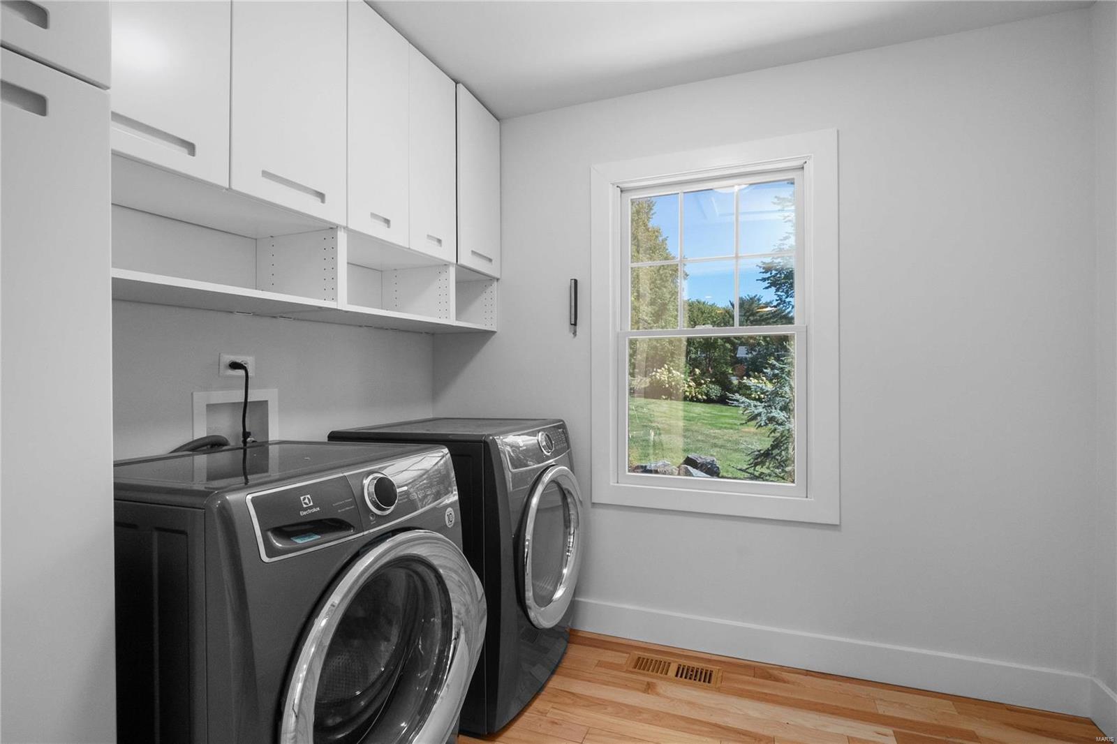 Windmoor Place South - Residential