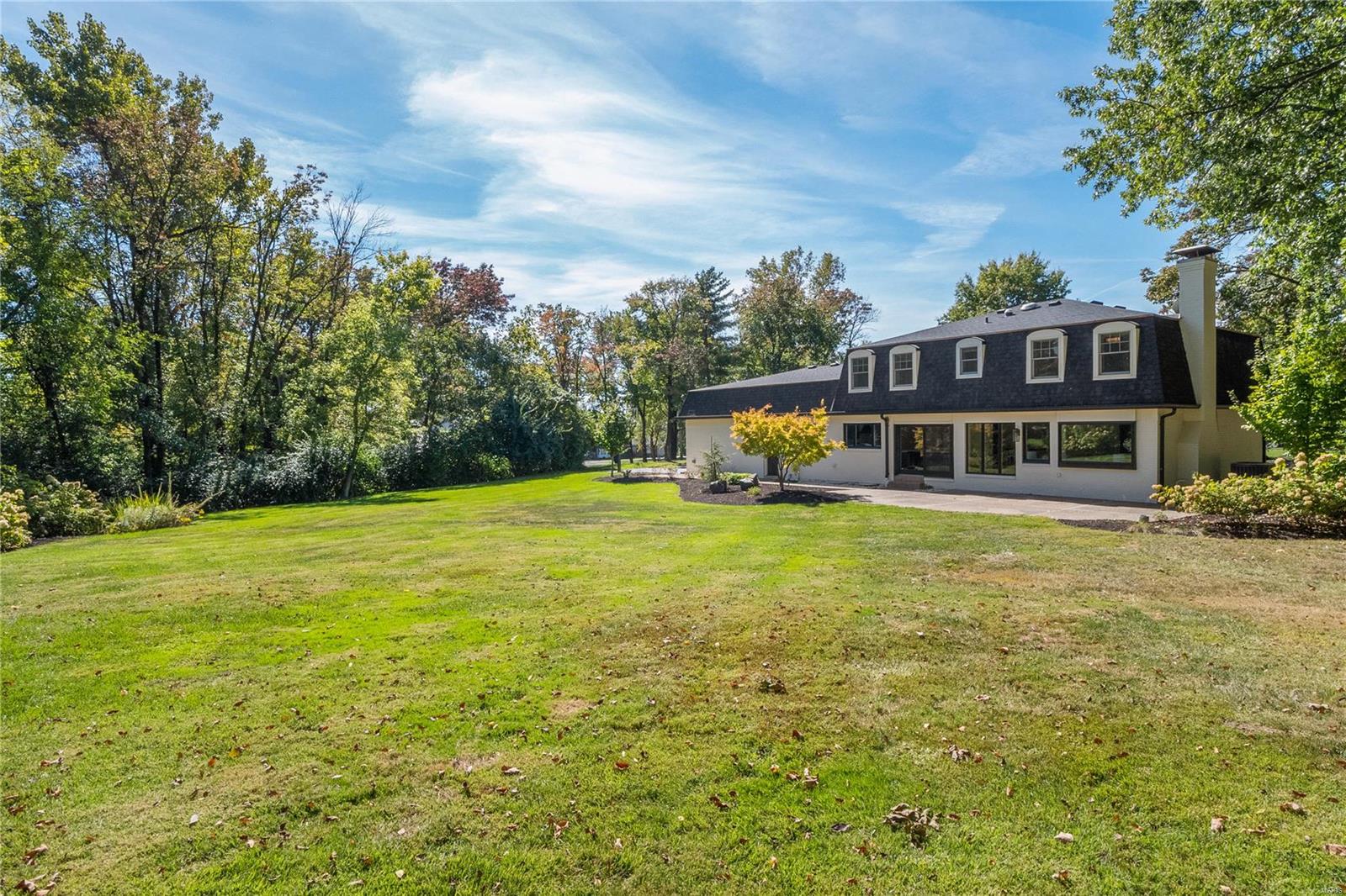 Windmoor Place South - Residential