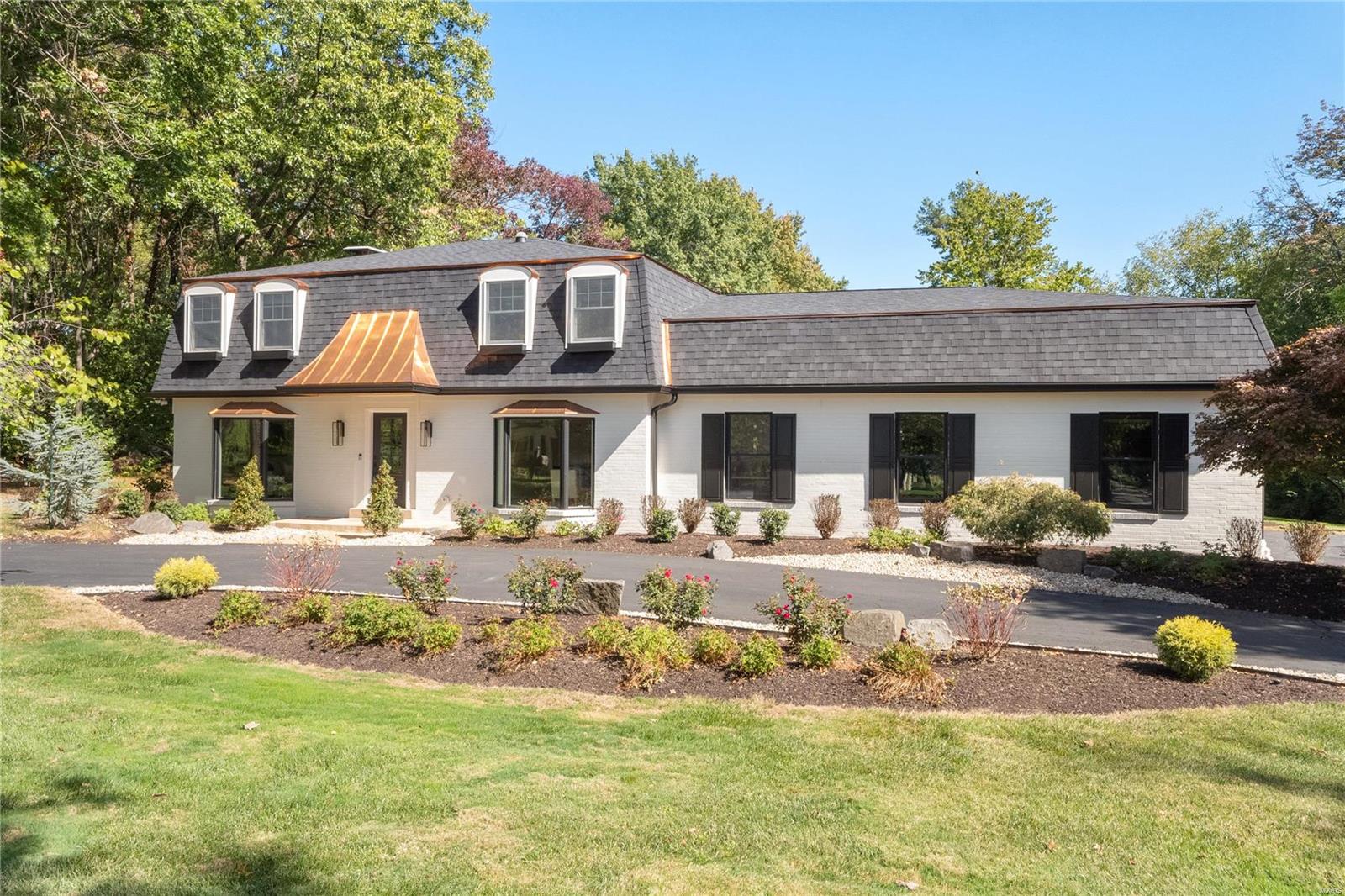 Windmoor Place South - Residential