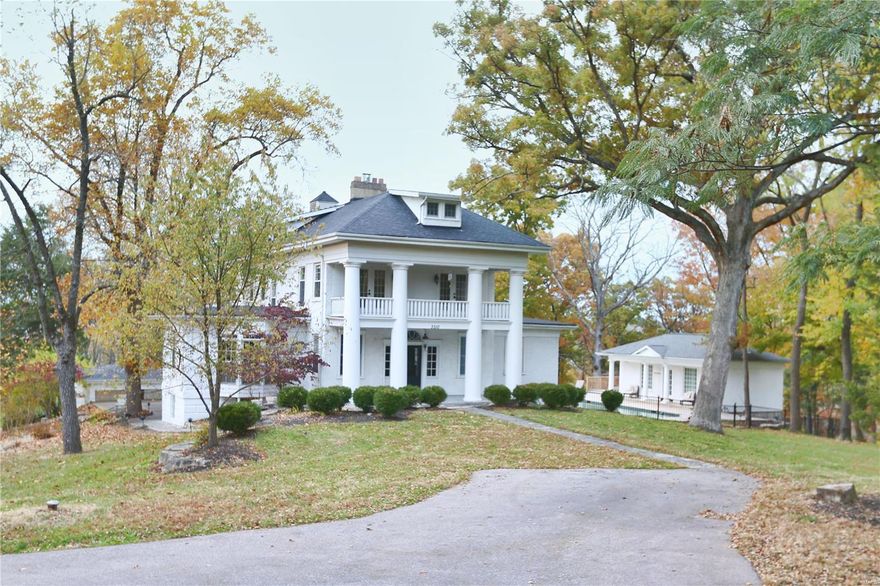 Suitable for Bed/Brk