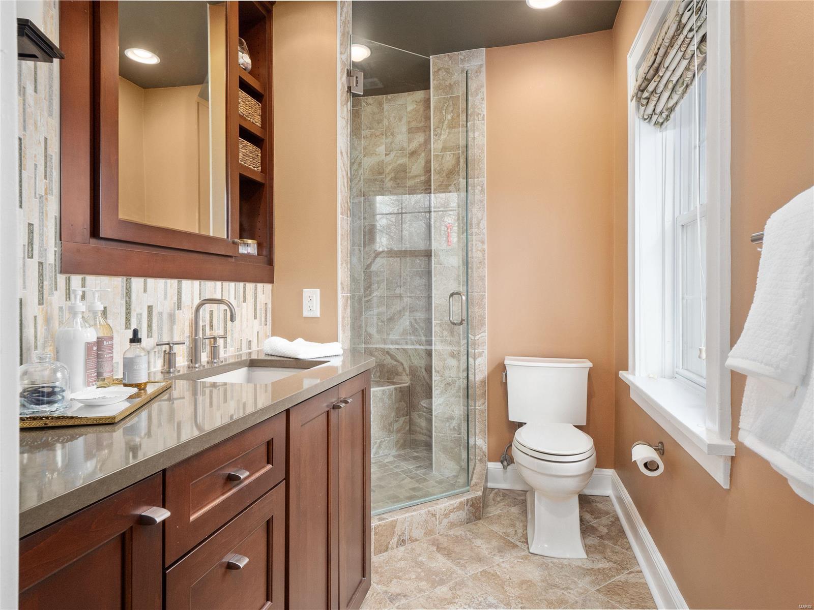 Davis Place - Residential