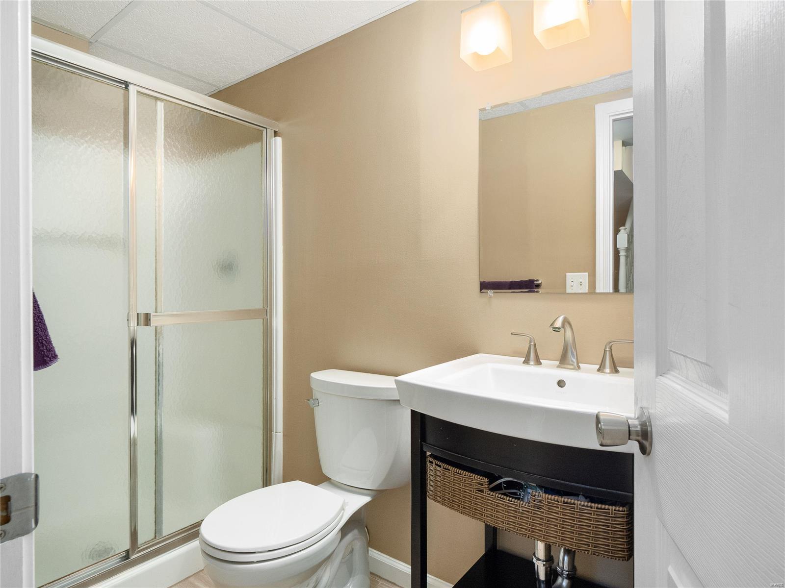 Davis Place - Residential