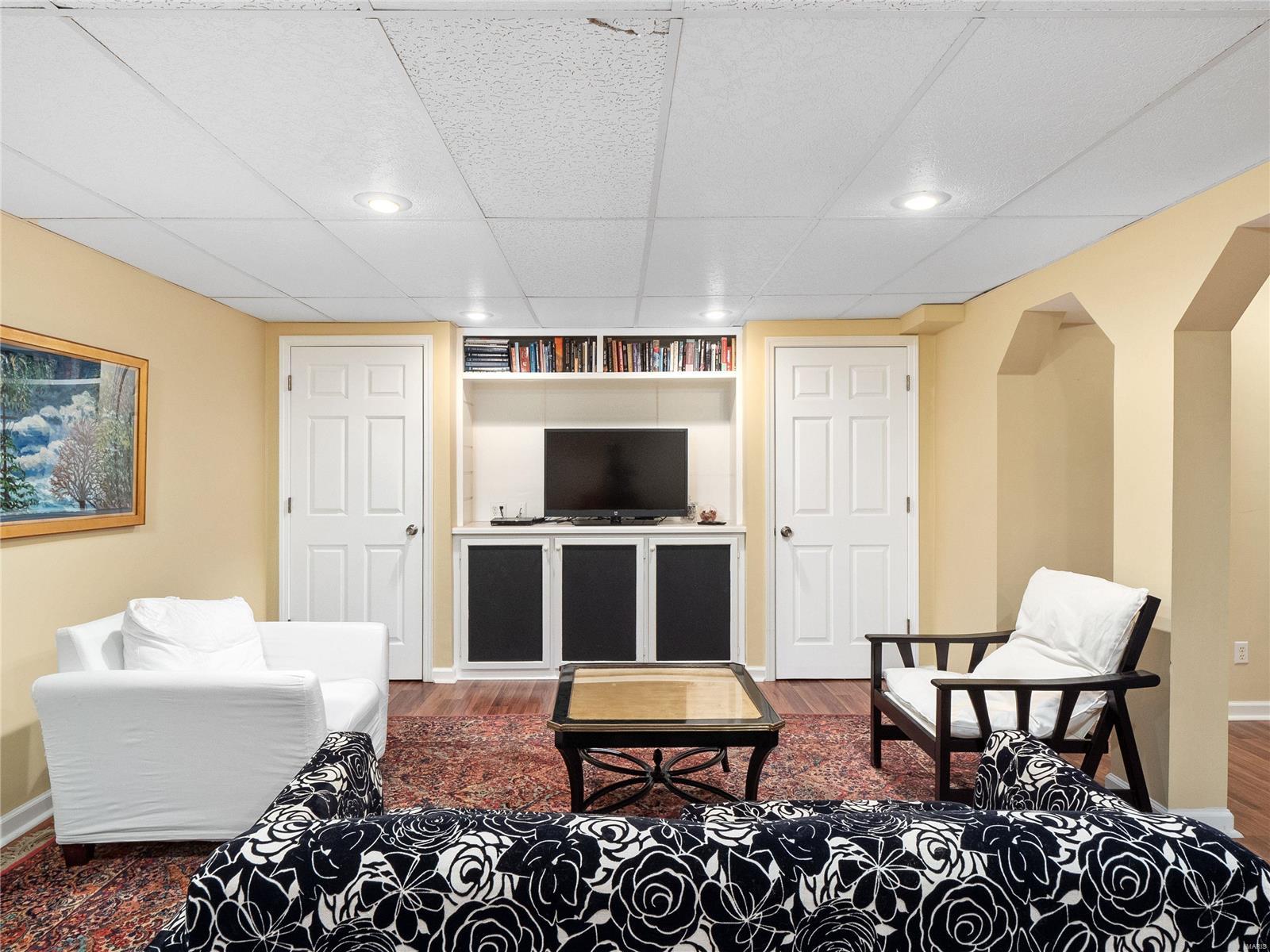 Davis Place - Residential