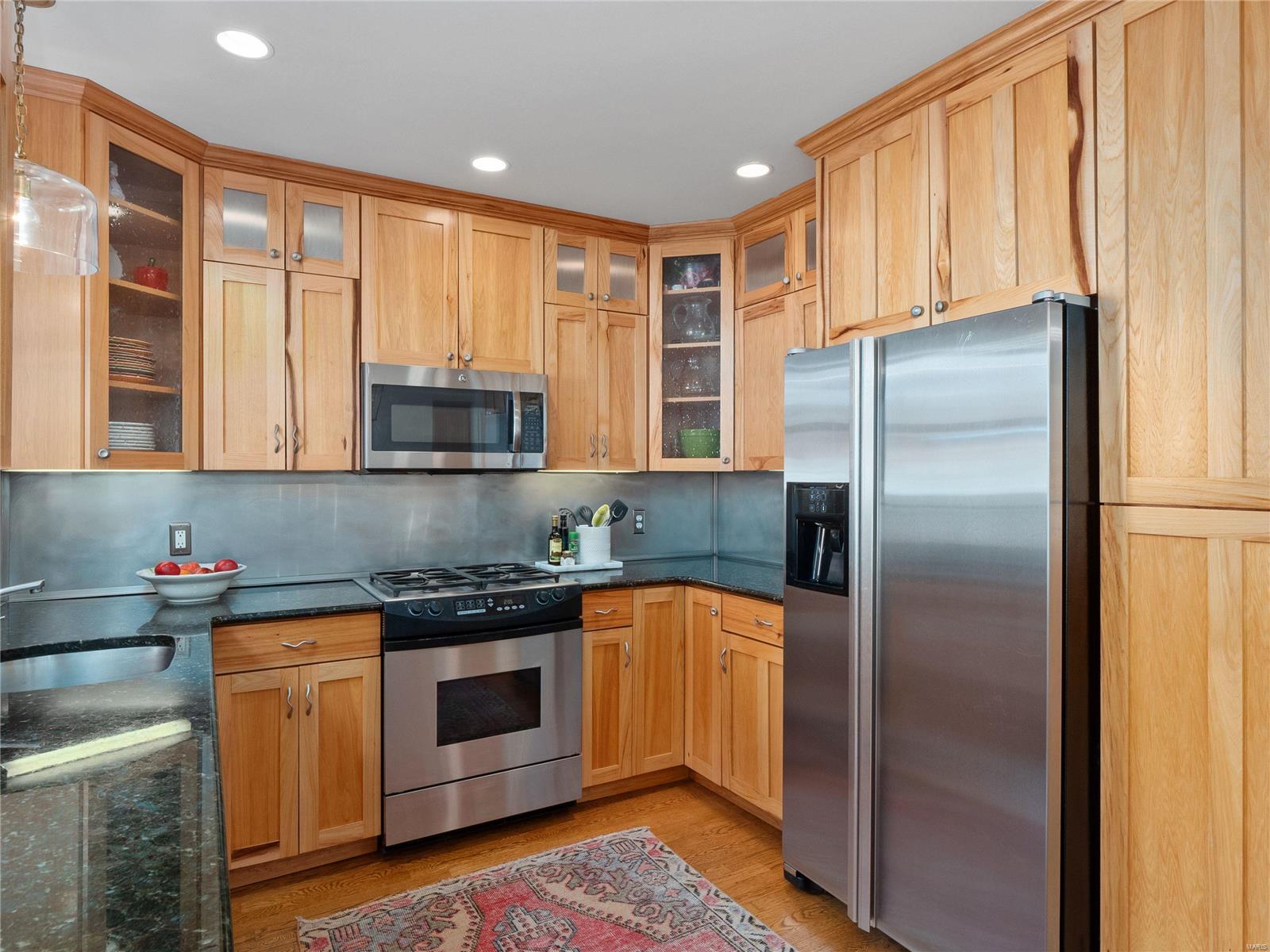 Davis Place - Residential