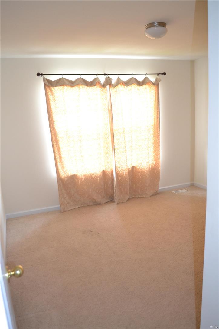 Peine Lake Estate #1 - Residential Lease