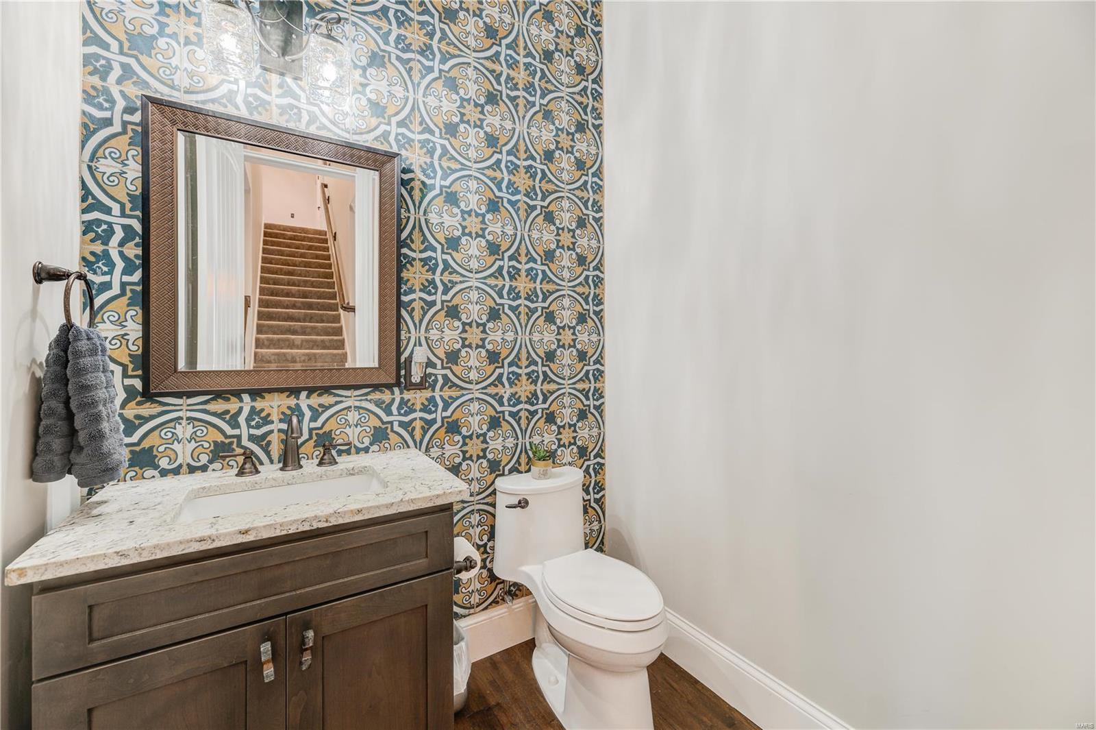 Stonehenge Manor 1 - Residential