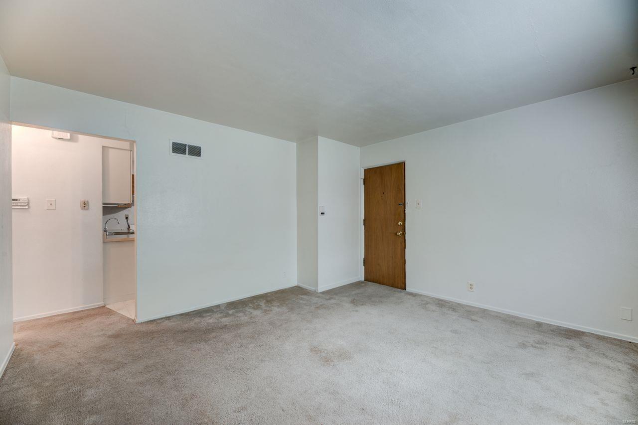 Monclay Place Condo - Residential