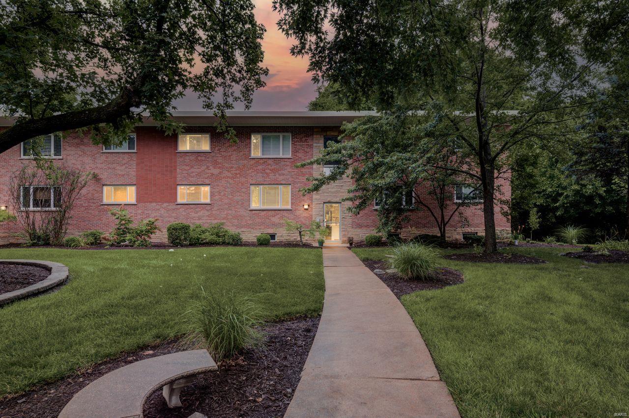 Monclay Place Condo - Residential