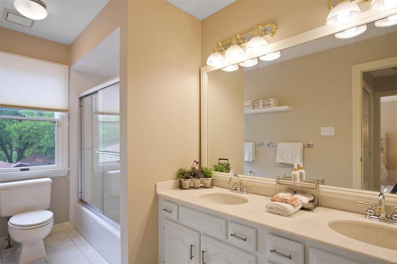 Essex Point - Residential