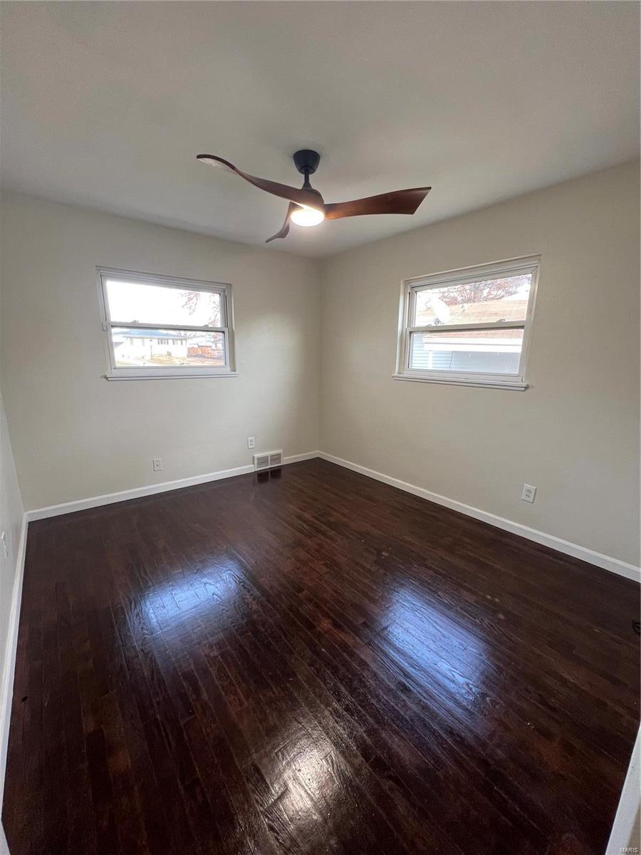 Crown Point Manor - Residential