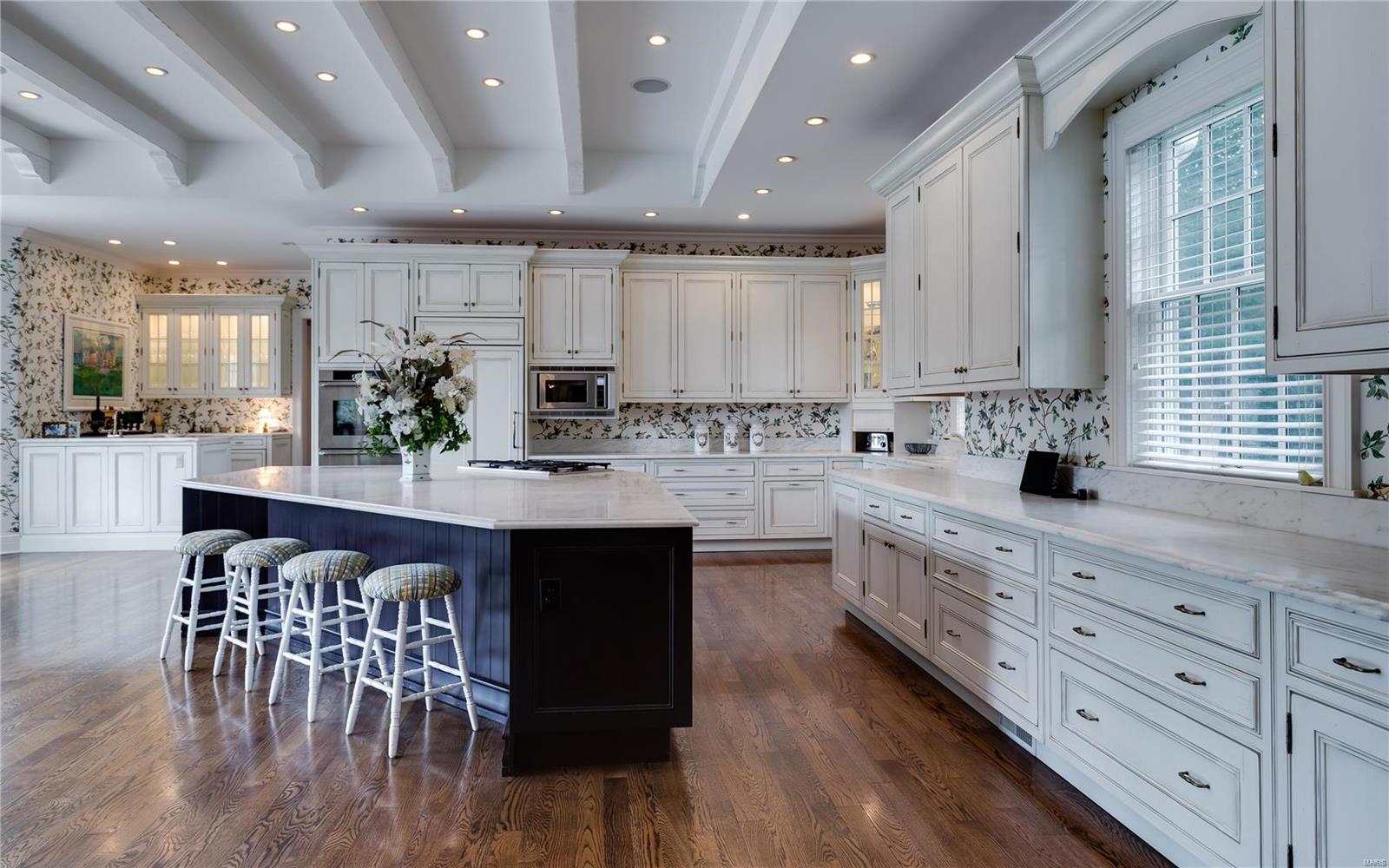 Scheidt Estate18M - Residential