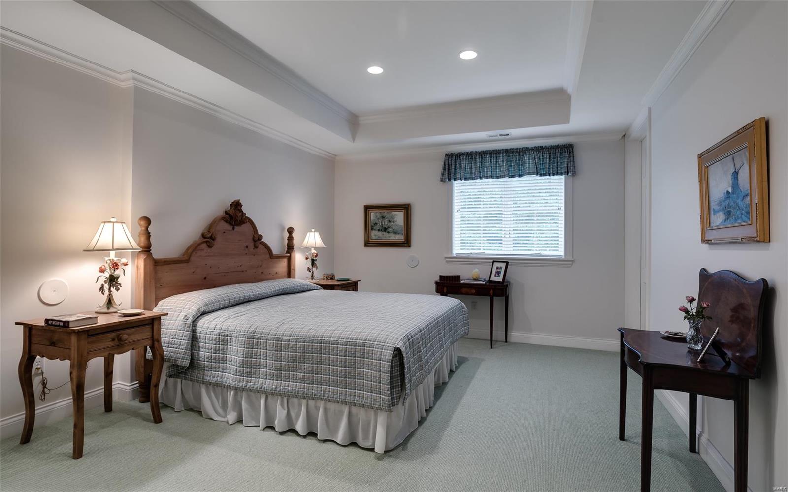 Scheidt Estate18M - Residential