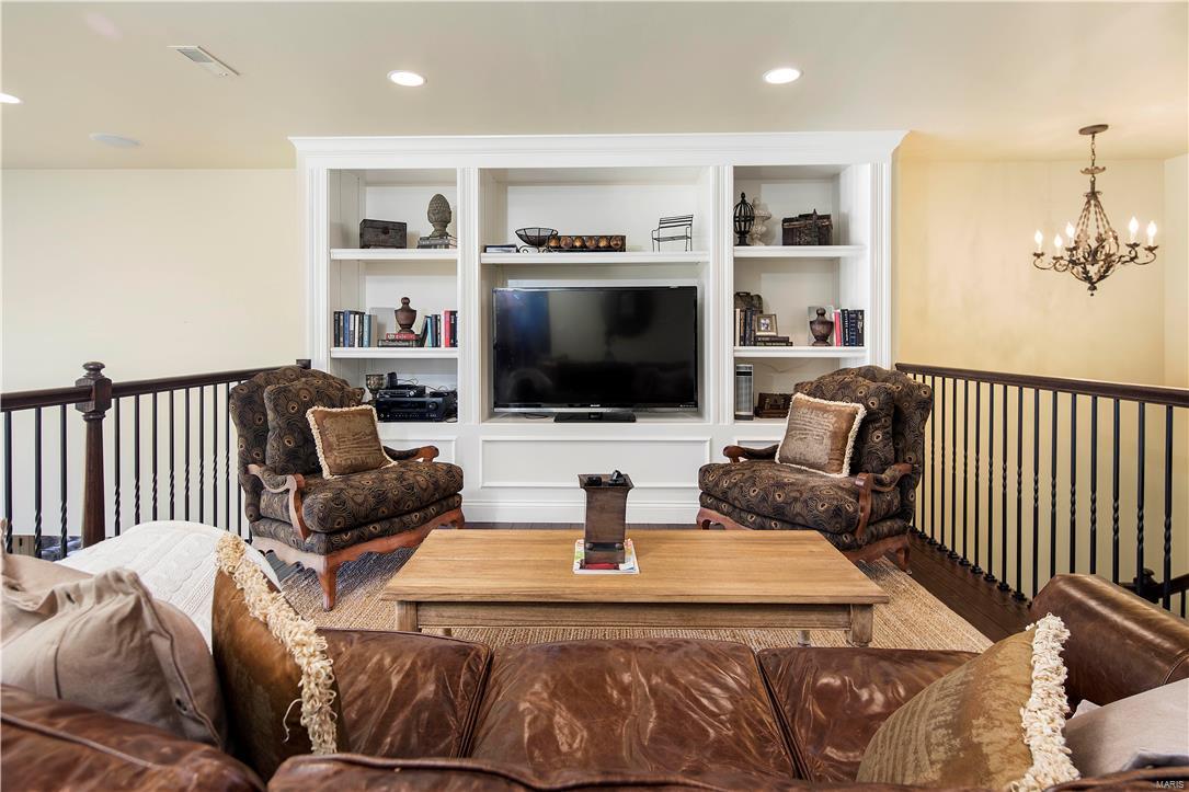 Estates Of Uthoff Valley - Residential