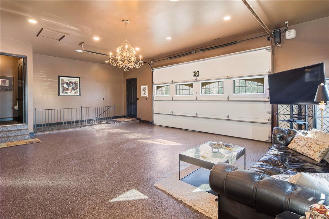 Estates Of Uthoff Valley - Residential